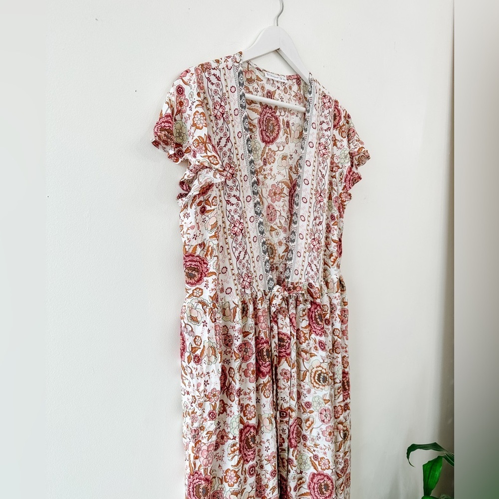Floral Maxi Dress - Picture 2 of 8